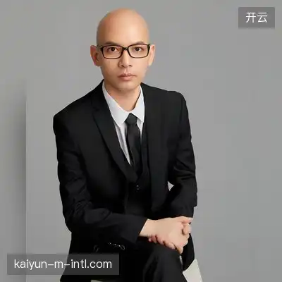 于丹